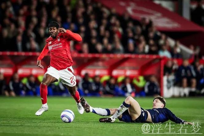 森林双杀曼联1-0,达洛特中柱憾失良机,伊兰加快速建功首破纪录 森林双杀曼联1-0,达洛特中柱憾失良机,伊兰加快速建功首破纪录