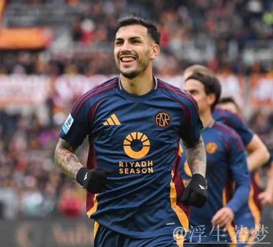 全市场:帕雷德斯被换下场后发泄情绪踢飞水瓶,无视拉涅利未互动 全市场:帕雷德斯被换下场后发泄情绪踢飞水瓶,无视拉涅利未互动