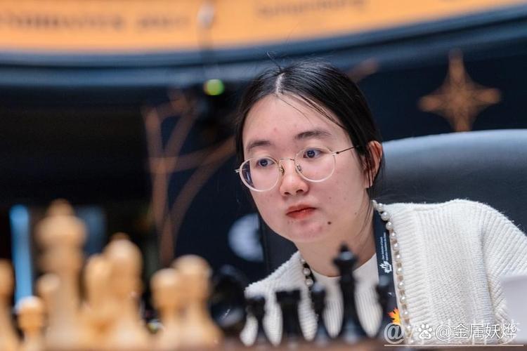 雷挺婕止步半决赛 将与谭中怡角逐季军 雷挺婕止步半决赛 将与谭中怡角逐季军